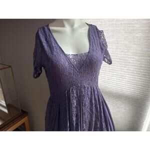 The Paragon Purple Lace Midi Dress Size S Short Sleeve Formal Wedding Guest